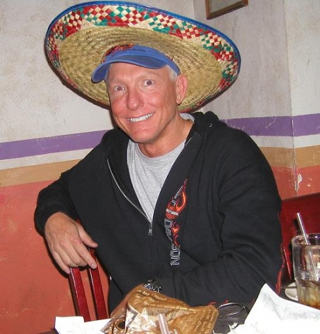 Mike (Marks brother) knows Mexico -- Fiesta time baby...
Bro Mike is a private pilot who is constantly in training to run marathons, latest being beautiful and challenging San Francisco Marathon--and he keeps going faster with every race--amazing!  Nickn